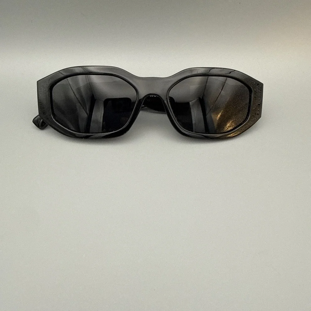 Rectangular Geometric Thick Black Sunglasses Gold Detail Tinted Lenses Trending